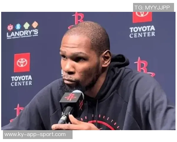 康宁汉姆盛赞杜兰特的独特能力让防守者时刻感受到巨大的压力