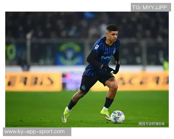 国米坚定支持路易斯恩里克冬窗不出售期待他扭转球队风评 国米坚定支持路易斯恩里克冬窗不出售期待他扭转球队风评